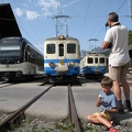 triste regard de la fin imminente d'une loco méritante et d'une glace salvatrice 